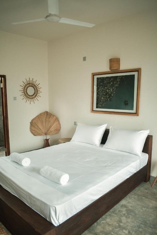 Casa Gitano Hotel Ahangama Buitenkant foto