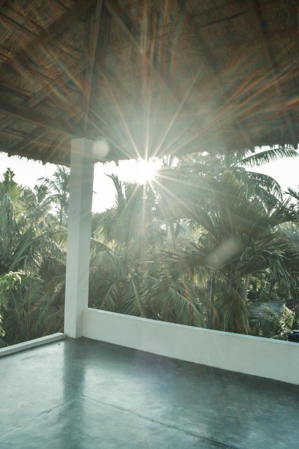 Casa Gitano Hotel Ahangama Buitenkant foto