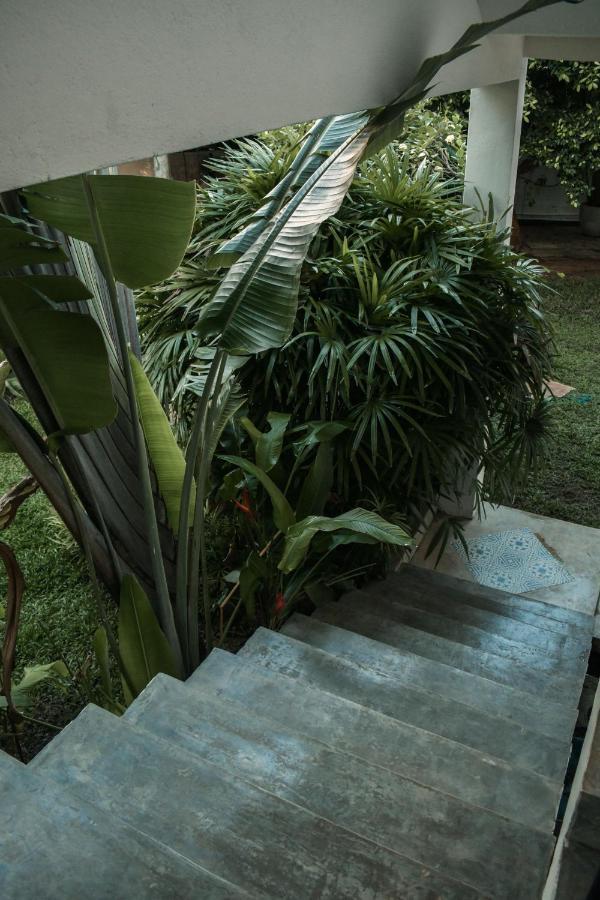 Casa Gitano Hotel Ahangama Buitenkant foto